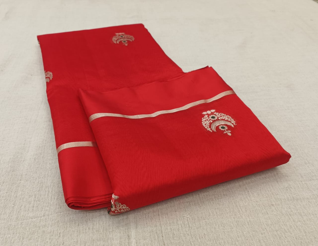Red Chanderi Handloom Pattu Silk Eknal Buttas Saree