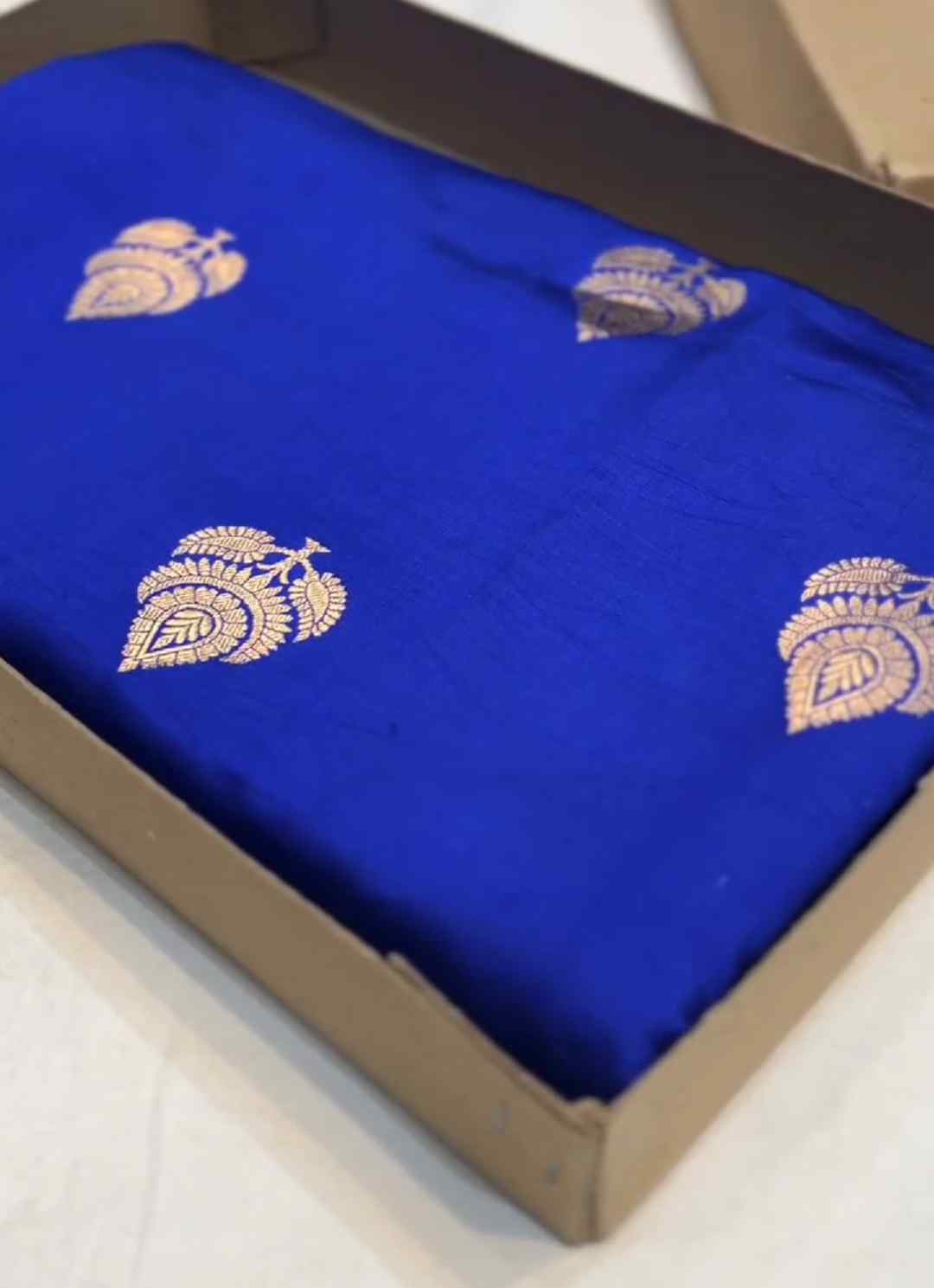 Azure Blue Banarasi Handloom Mango Silk Saree