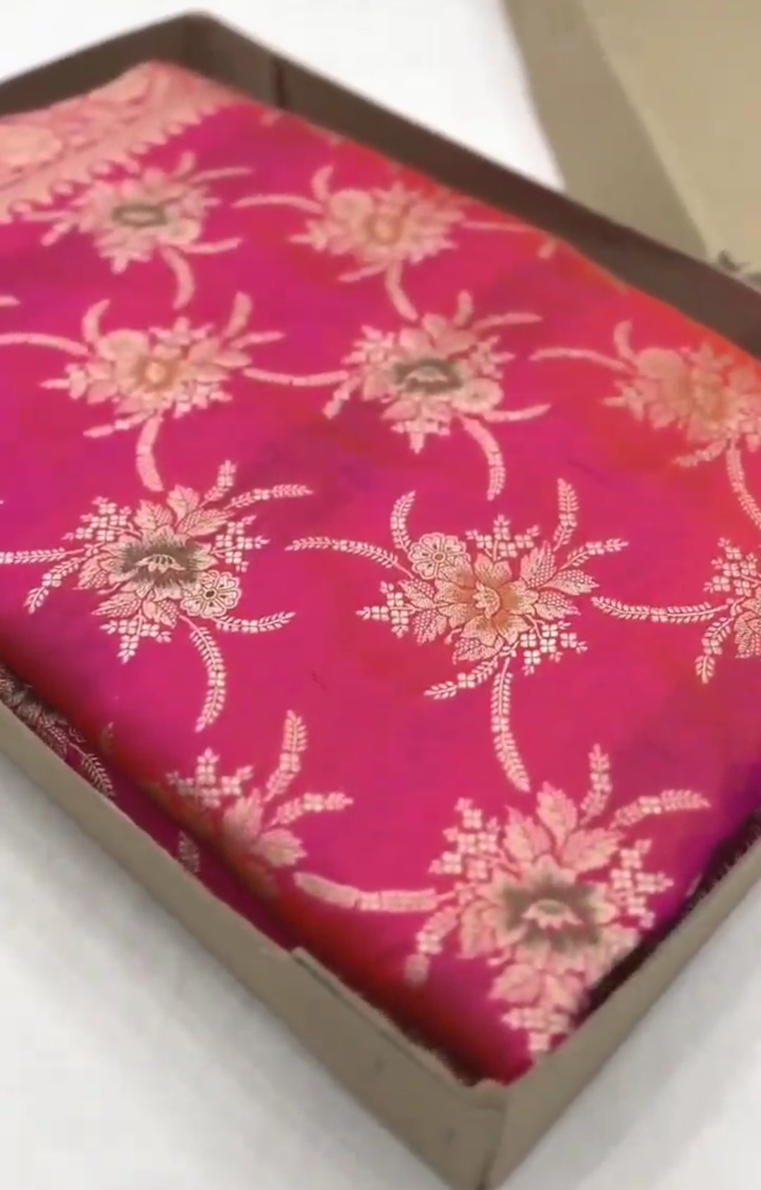 Hot Pink Banarasi Handloom Katan Silk Meenakari Saree