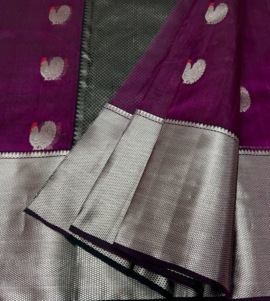 Wine Chanderi Handloom Pattu Silk Eknal Buttas Saree
