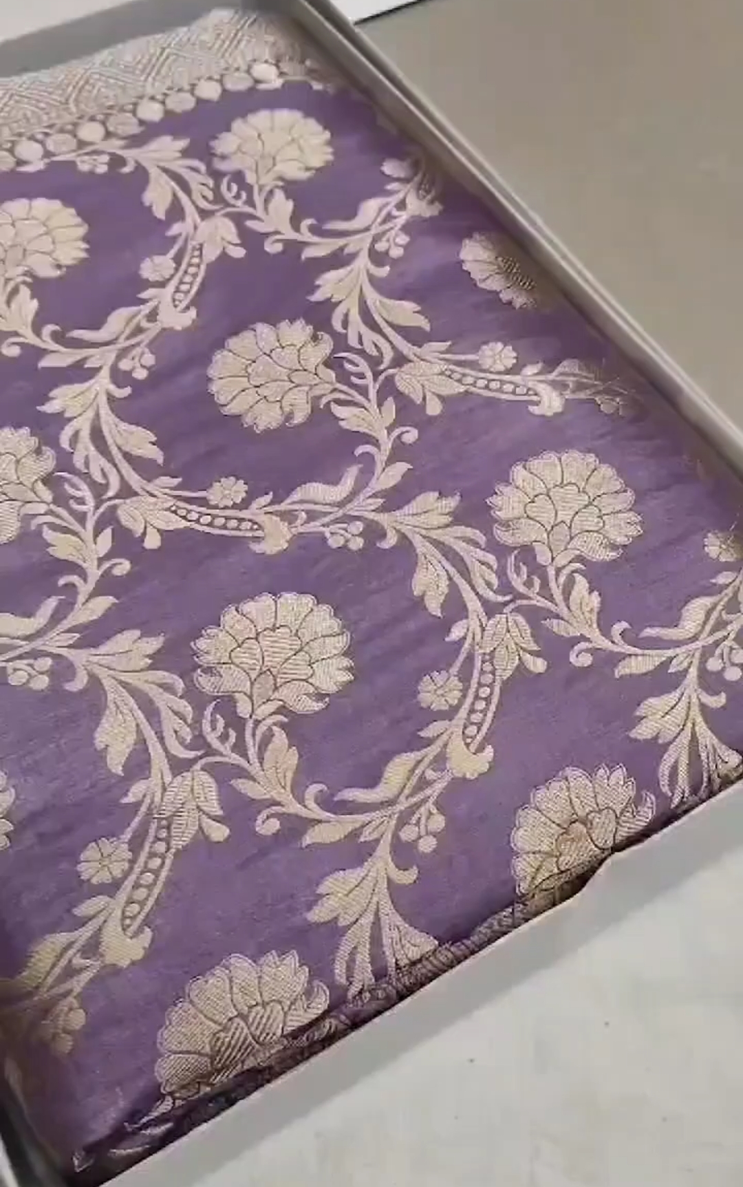 Lavender Banarasi Handloom Katan Silk Saree