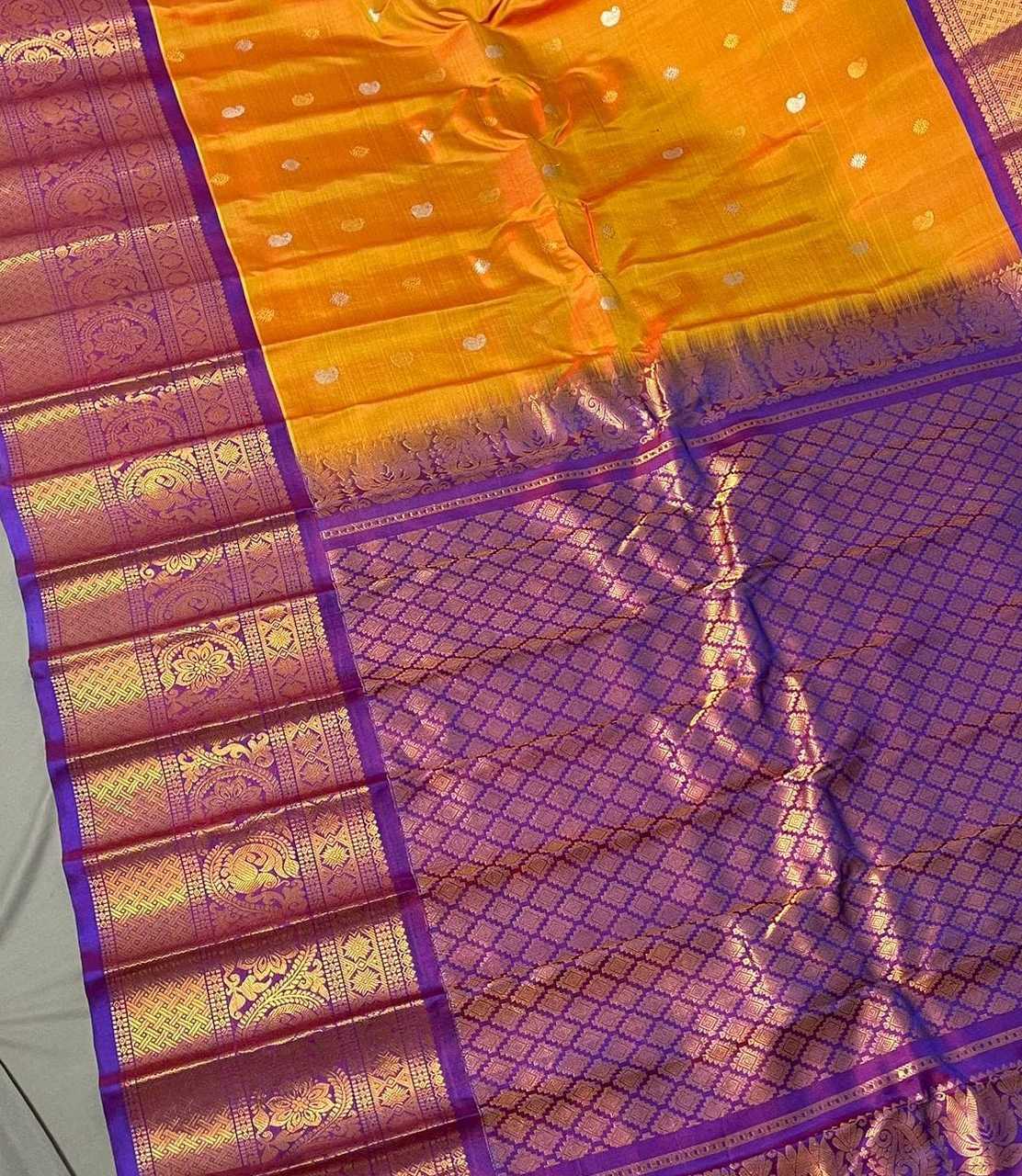 Gadwal Handloom Pure Pattu Silk Saree