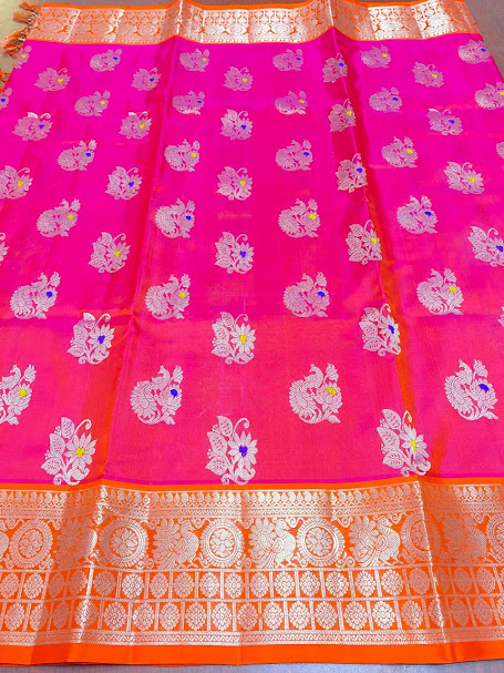 Dual Tone Red Venkatagiri Handloom Pattu Silk Meenakari Saree