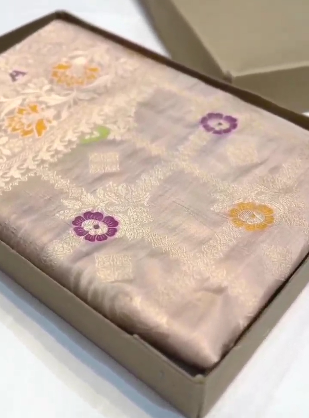 Beige Banarasi Handloom Katan Silk Meenakari Saree