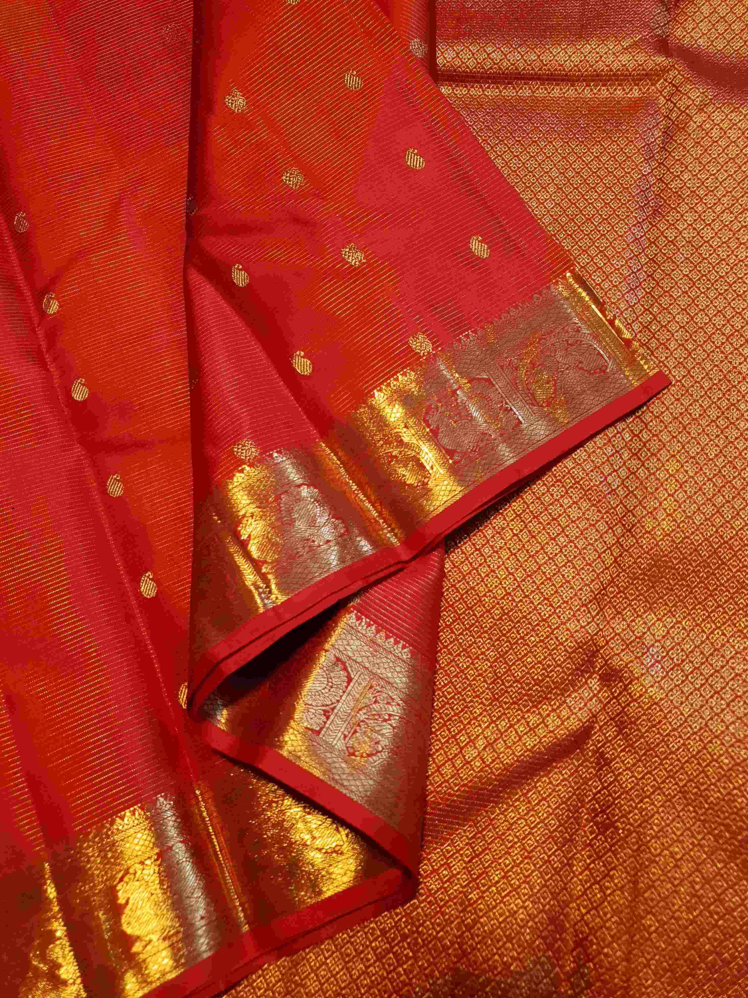 Red Kanchipuram Handloom 2G Pure Gold Vairaoosi Silk Saree